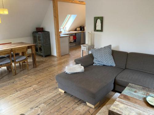 virtuve, Ferienwohnung Mühle Hohendorf (Ferienwohnung Muhle Hohendorf) in Zarnitz
