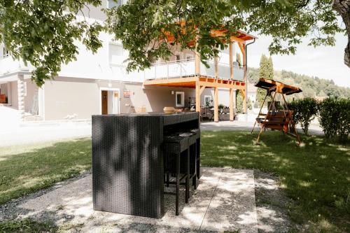 Vista exterior, CLAUS RESCH APPARTEMENTS - E-Bike, Wandern, Minigolf, Familie, Urlaub an der Weinstraße in Loipersdorf