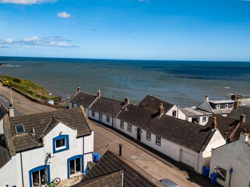 Clifftop Cottage in Auchmithie