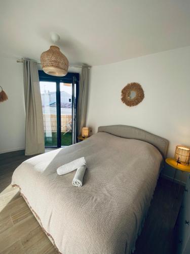 Suites Aronas-hebergements climatises rive droite plein centre ville in Le Grau-du-Roi