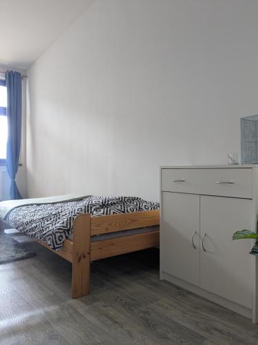 Cozy & Elegant 2-Bedroom in 內代克