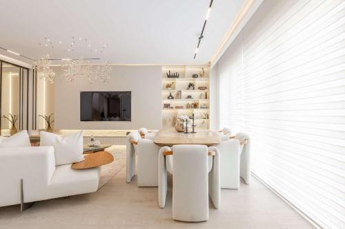 Luxury Villa with Pool and Garden 4BR The Springs, Дубай (фото 6)