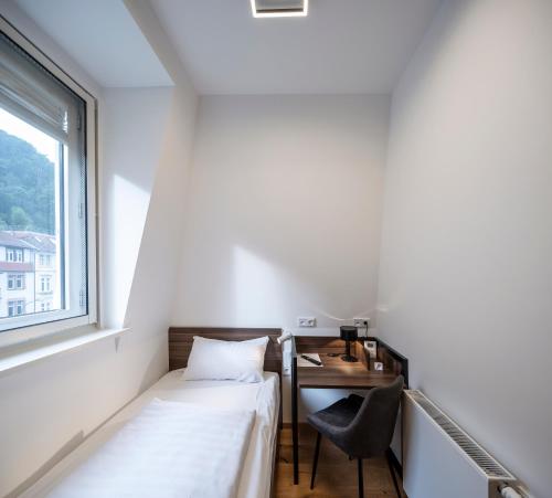 Single Room image 5