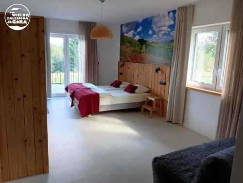 Pod Wielką Zalesioną Górą