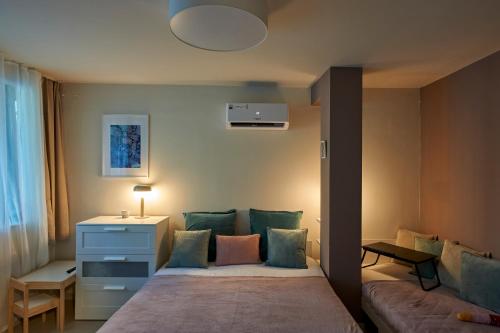 Beauty 2 FREE PARKING in Burgas