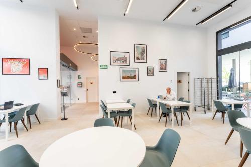 طعام و مشروبات, easyHotel Madrid Alcala in سان بلاس