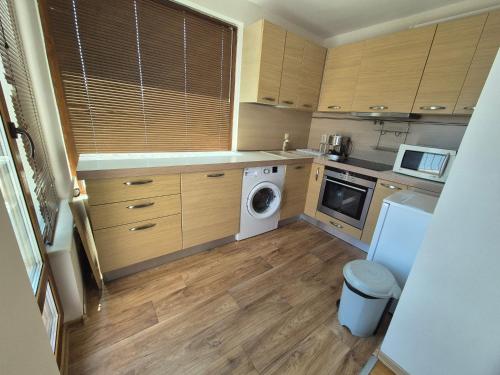 Apartment with Terrace image 10