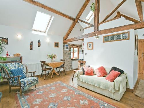 Viesnīcas āriene, Llofft Stabal in Lanerfaila