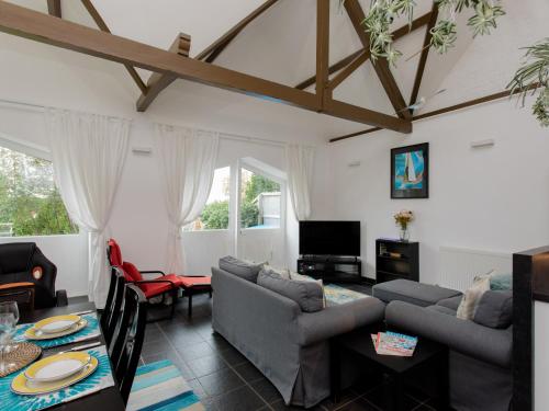 Exterior view, The Boathouse in East Cowes