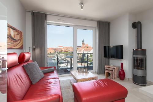 5 Sterne Apartment Anastasia in der Hafenresidenz - Sauna und Seeblick in Waren Müritz, Deutschland