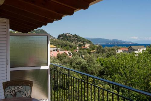 Studio with Sea View image 3