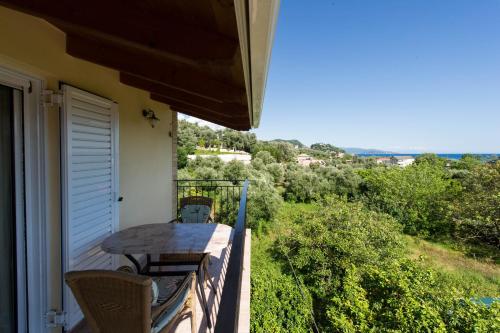 Studio with Sea View image 9