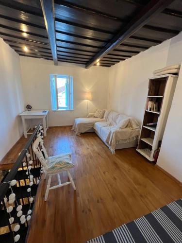 Kispatak Kőház (Kispatak Kohaz) in Taliándörögd