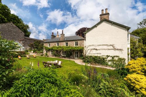 Haverbrack Country House in Sandside