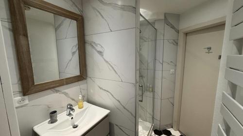 Appartement Bredala avec Climatisation - Apartment - Colmar