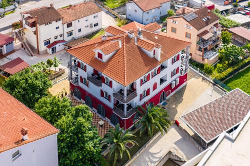 Villa Armin — hotel in Antonija Bronzina 1, Rovinj HR, 52210