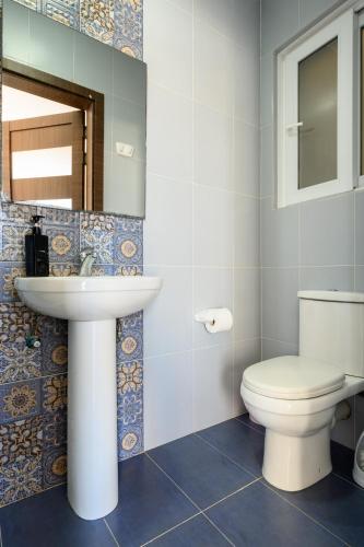 F4 Room 1, Private Double room with private bathroom and balcony, Msida (zdjęcie 3)