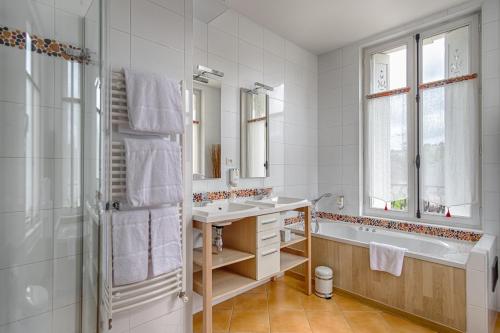 Manoir Du Parc (Adults only) - image 2