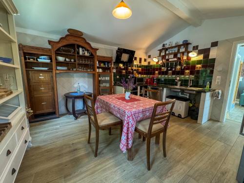 مطبخ, Ferienhaus Esswiese in Ettersbergsiedlung