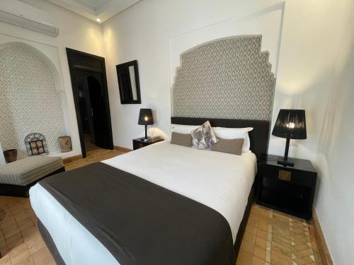 Superior Double Room image 5