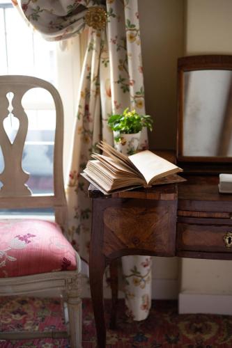 Hotel Caron de Beaumarchais - image 3