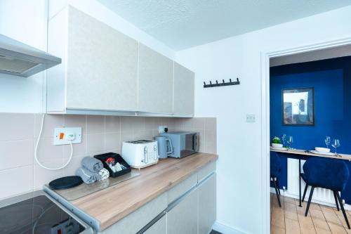 Two-Bedroom Apartment image 9