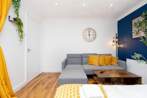 Two-Bedroom Apartment image 7