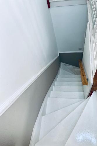 Bright loft room near Wimbledon tennis, Londyn (zdjęcie 9)