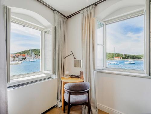 Marshal Hotel Heritage 4