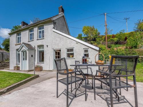 Vista exterior, Jackdaw Cottage in Knighton