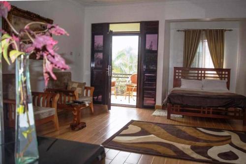 Nana's place - image 2