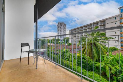 room detail thumbnail 1