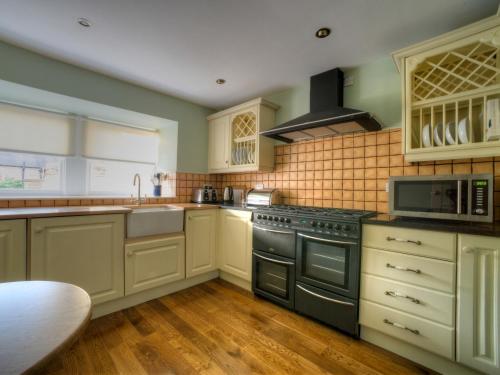 ทัศนียภาพภายนอกโรงแรม, Kings Head Cottage in พิคเกอรริง