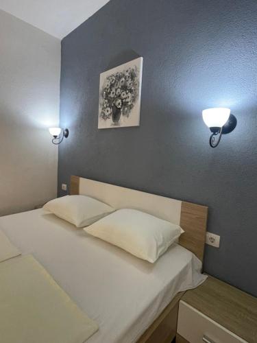 Guesthouse HHL - Liman ll