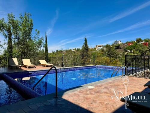 Spacious No Stairs Gated Community Pool Parking Gym in San Miguel de Allende, Mexico