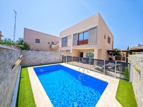 LITORAL COSTA DORADA - MAS D'EN REIG Only families