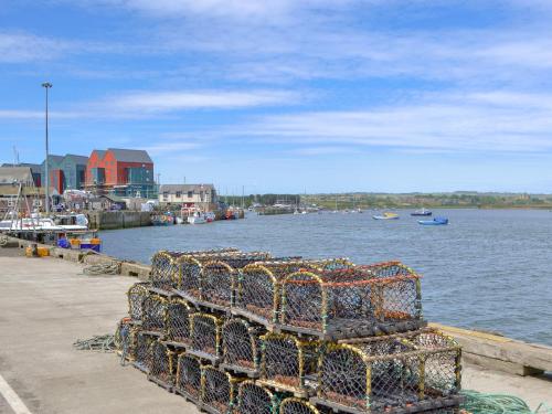 Exterior view, Willow Cottage in Broomhill