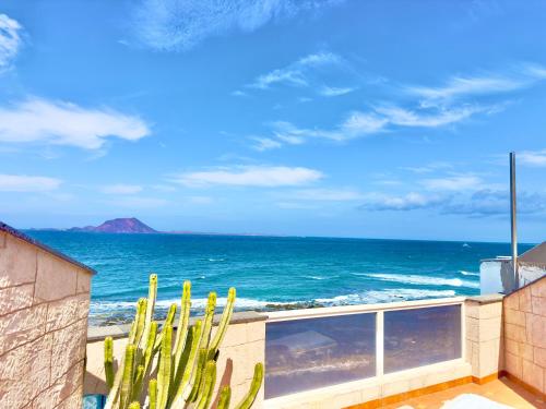 Atico con vistas unicas lobos y lanzarote