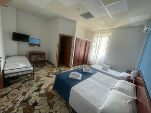 Hotel Mercede 2 Room Type - Standard Quadruple Room with Beach Package