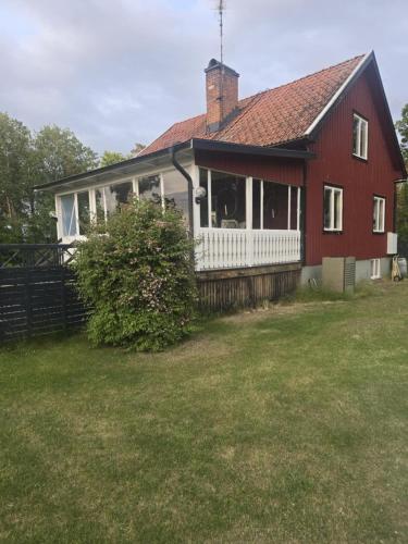 Lugna Villan 4 in Gronskog