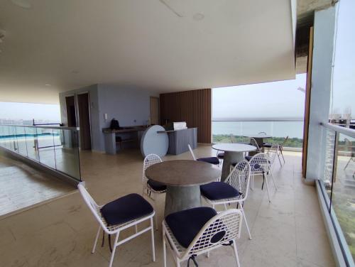 Aptos Modernos con Balcon in La Boquilla