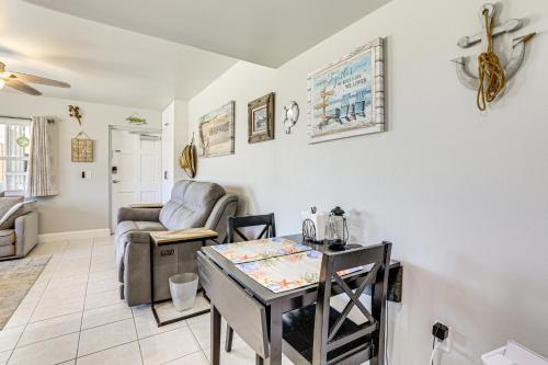 Treasure Island Condo - Sunset and Beach Views! in St Pete Beach, USA
