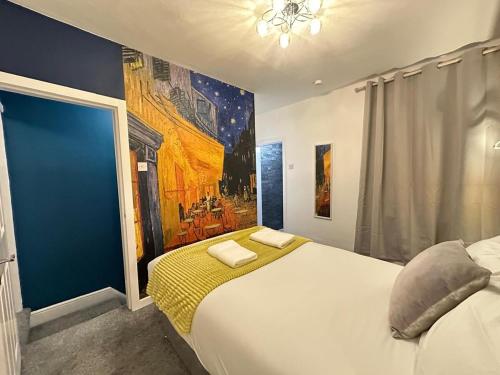 5 Mins to Anfield, 2 Bed, Mosaic Art House, Liverpool