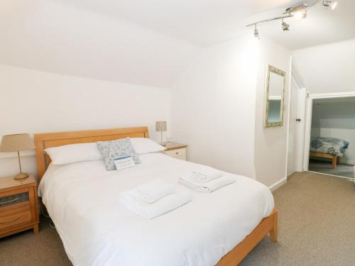 Broom Cottage King's Lynn - image 10
