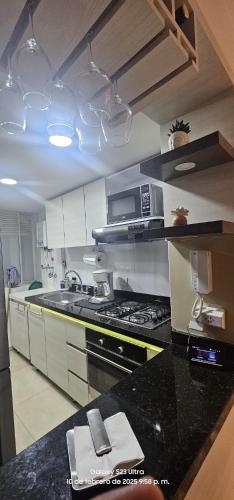 Apartamento moderno en 9 piso - image 3