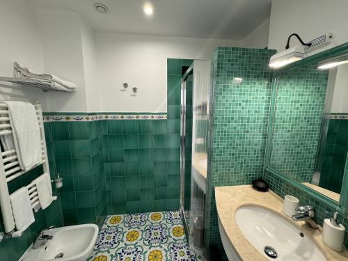 Suite with Terrace image 3