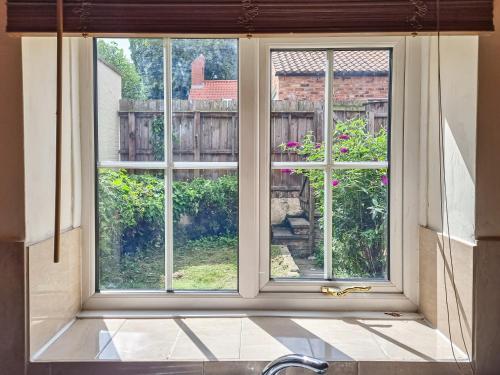 المنظر الخارجي, Half Moon Cottage in Brafferton