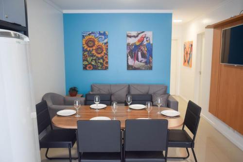 Apto decorado e com churrasqueira MQ6110