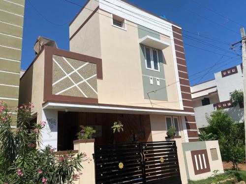 المنظر الخارجي, Peter's Cottage in Madukkarai