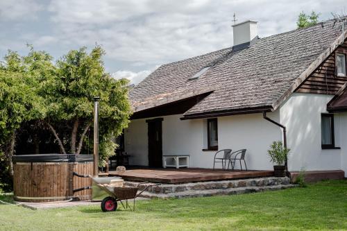 Зовнішній вигляд готелю, Dom Góra na Mazurach Balia z jacuzzi (Dom Gora na Mazurach Balia z jacuzzi) in Ожиш
